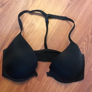 NWOT 34D FRONT CLOSURE PINK T-BACK